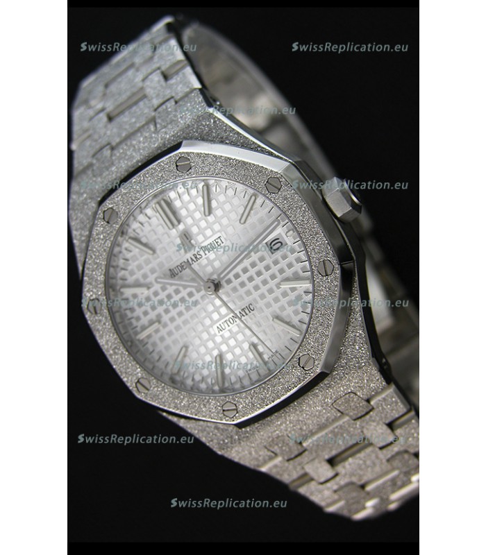 Audemars Piguet Royal Oak Frosted Self-Winding White Gold White Dial 1:1 Mirror Replica Watch 