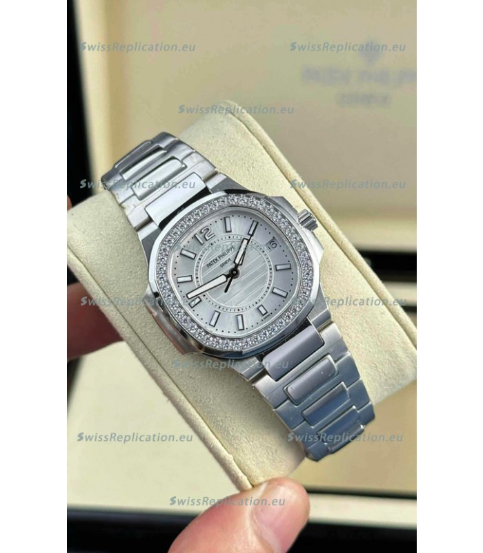 Patek Philippe Nautilus Super Clone 7010 32MM 1:1 Mirror Replica Steel Dial 