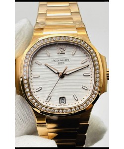 Patek Philippe Nautilus 7118/1200R-001 35MM 1:1 Mirror Swiss Replica Watch in Yellow Gold